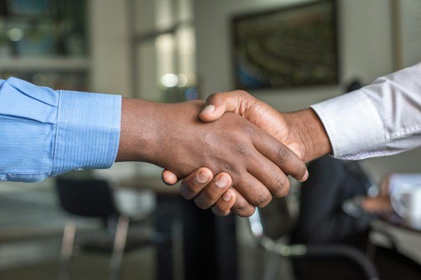 Spouses signing separation agreement Ontario